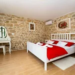 Family Friendly House With A Swimming Pool Benkovac, Zagora - 25209 *