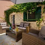 Family Friendly House With A Swimming Pool Benkovac, Zagora - 25209 Vikendica *