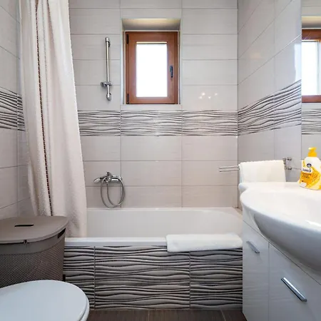 Family Friendly House With A Swimming Pool Benkovac, Zagora - 25209 * Бенковац