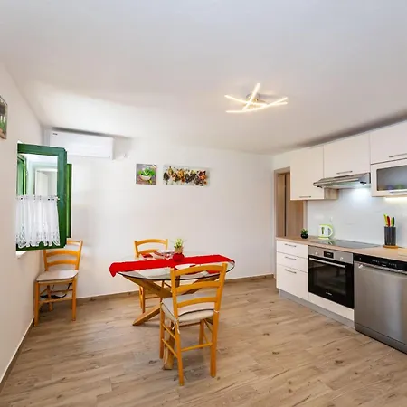 Family Friendly House With A Swimming Pool Benkovac, Zagora - 25209 *