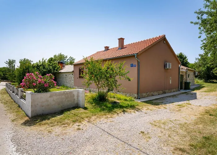 Family Friendly House With A Swimming Pool Benkovac, Zagora - 25209