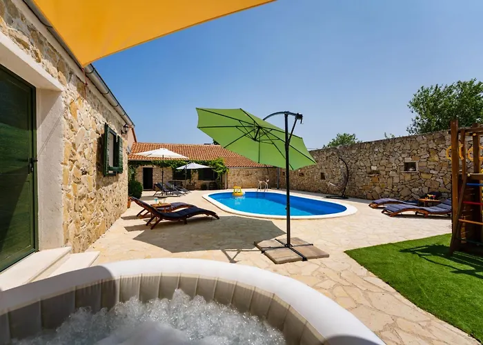 Family Friendly House With A Swimming Pool Benkovac, Zagora - 25209 Бенковац