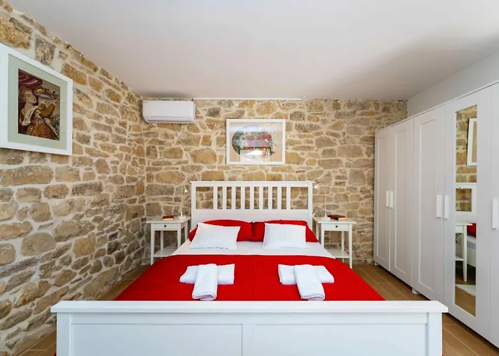 Family Friendly House With A Swimming Pool Benkovac, Zagora - 25209 Дом отдыха