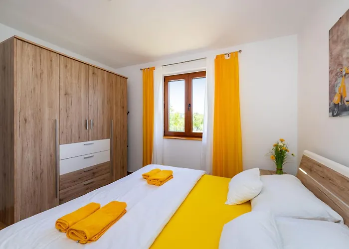Family Friendly House With A Swimming Pool Benkovac, Zagora - 25209 Дом отдыха *
